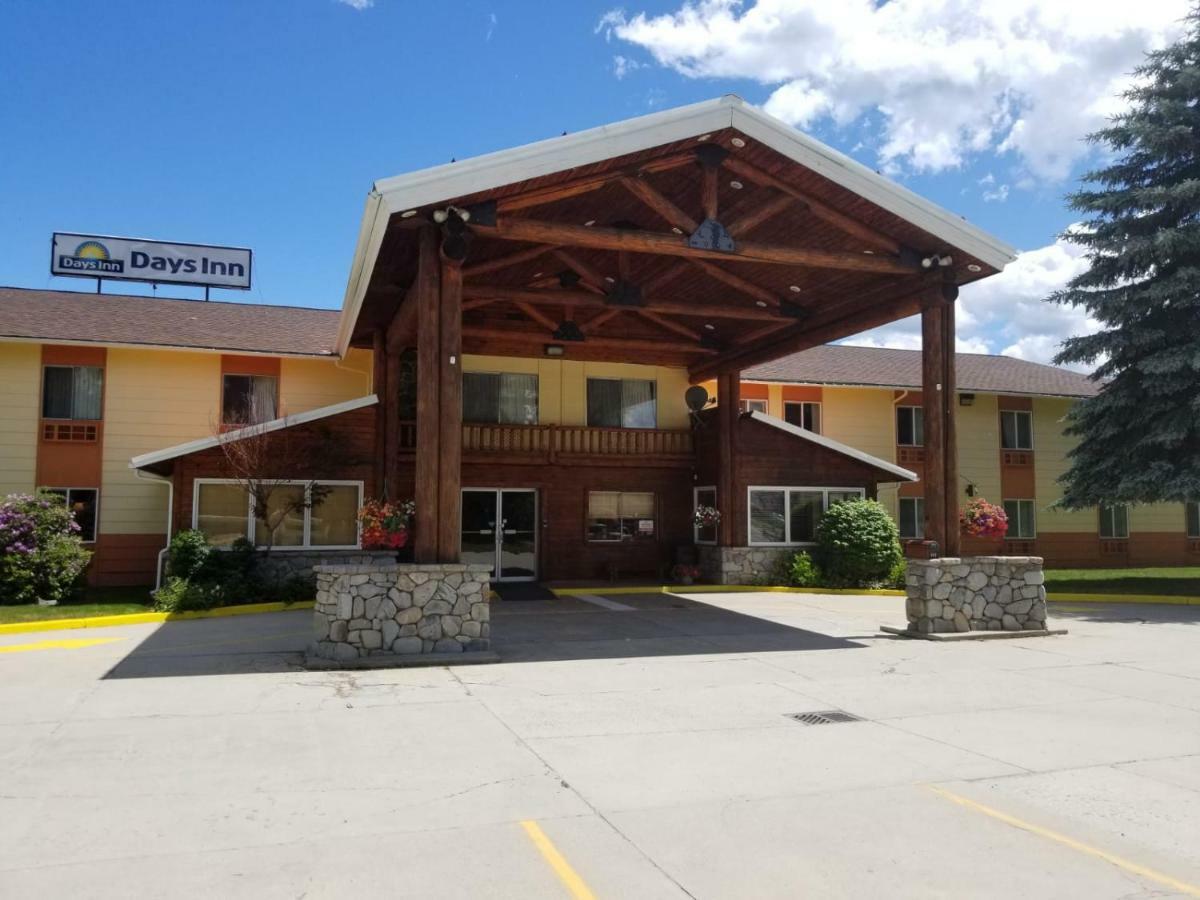 Days Inn By Wyndham Sandpoint Ponderay Zewnętrze zdjęcie