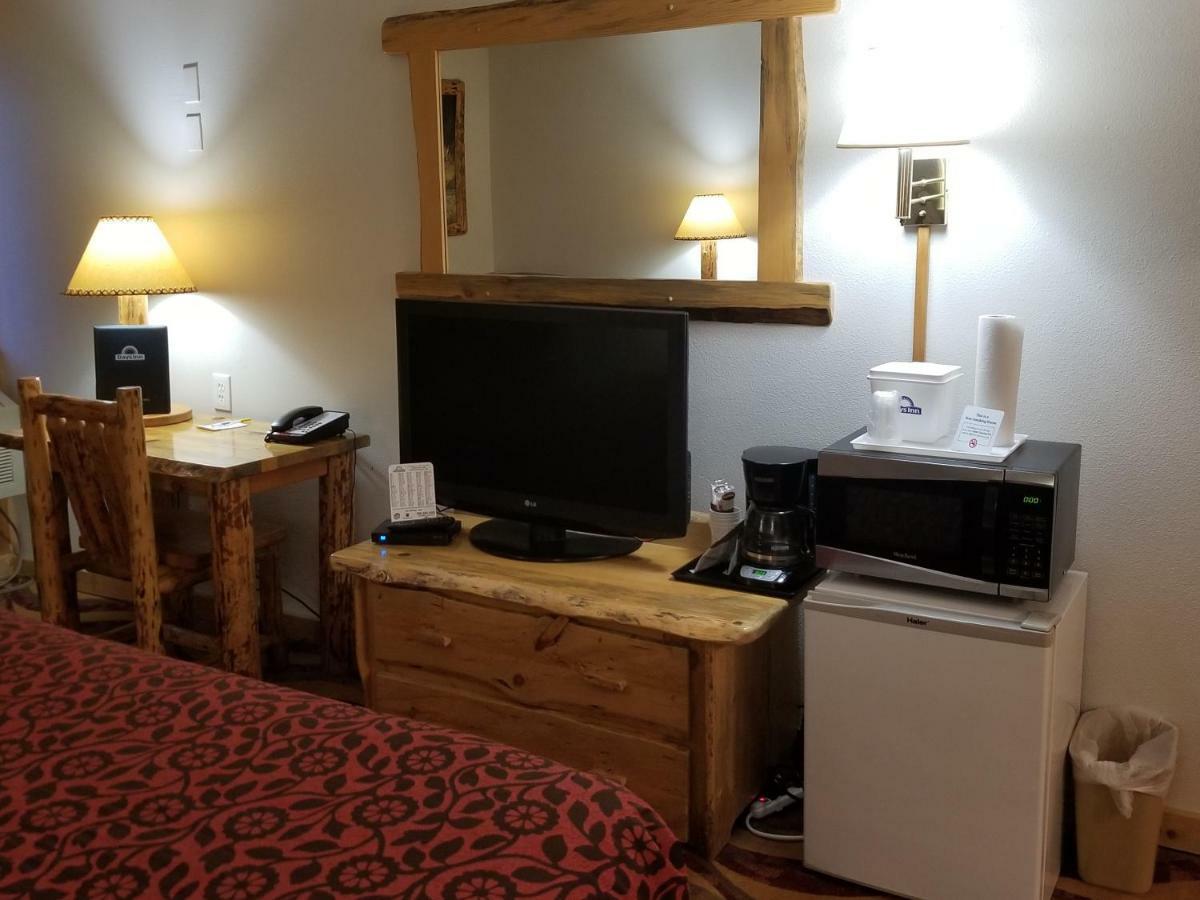 Days Inn By Wyndham Sandpoint Ponderay Zewnętrze zdjęcie